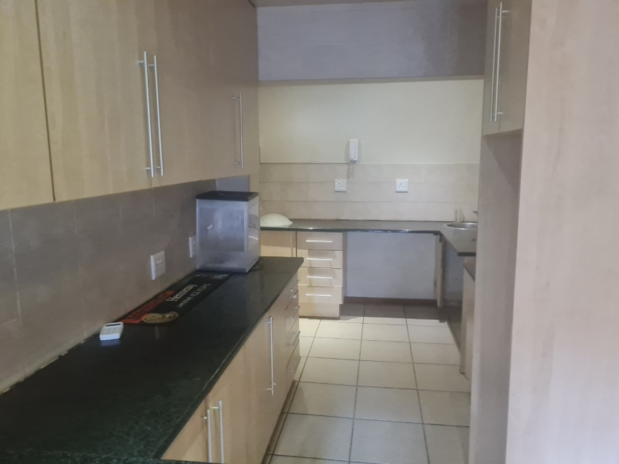 5 Bedroom Property for Sale in Noordhoek Free State